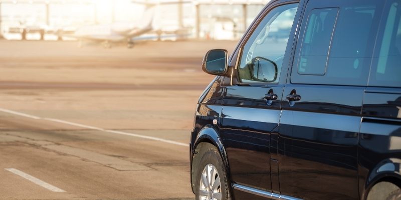  Havalimanı Transferlerinde Neden VIP Araç Tercih Etmelisiniz? 